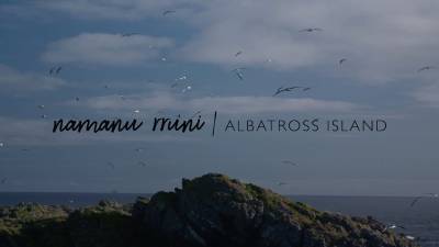 namanu rruni - Albatross Island